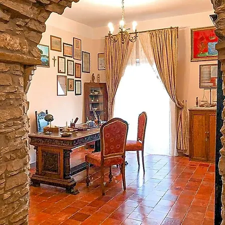 Palazzo Pascale 3*